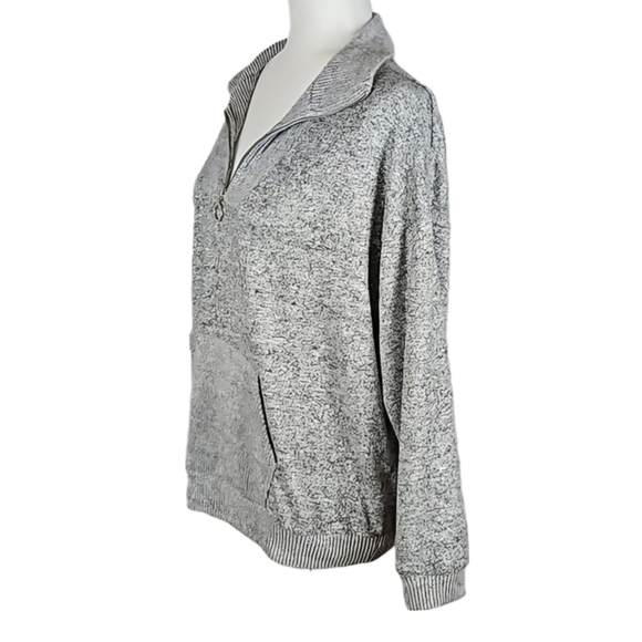 Soft Gray Sweater with Kangaroo Pocket and Zip Neckline - Picture 2 of 8